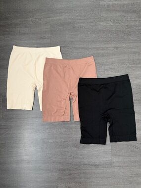 3-Pack Seamless Bike Shorts Shapewear in Cream, Mauve, and Black